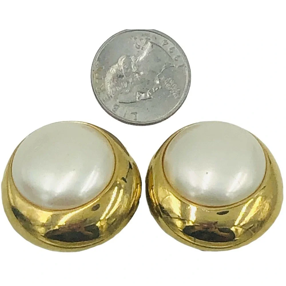 Marvella Faux Pearl Cabochon Style Clip On Earrings Gold Tone Chunky Vintage